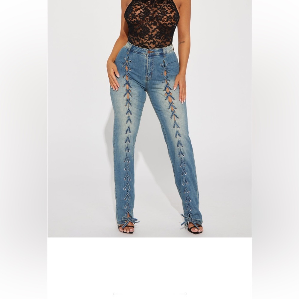 Stylish Blue Jeans with Lace-Up Detail